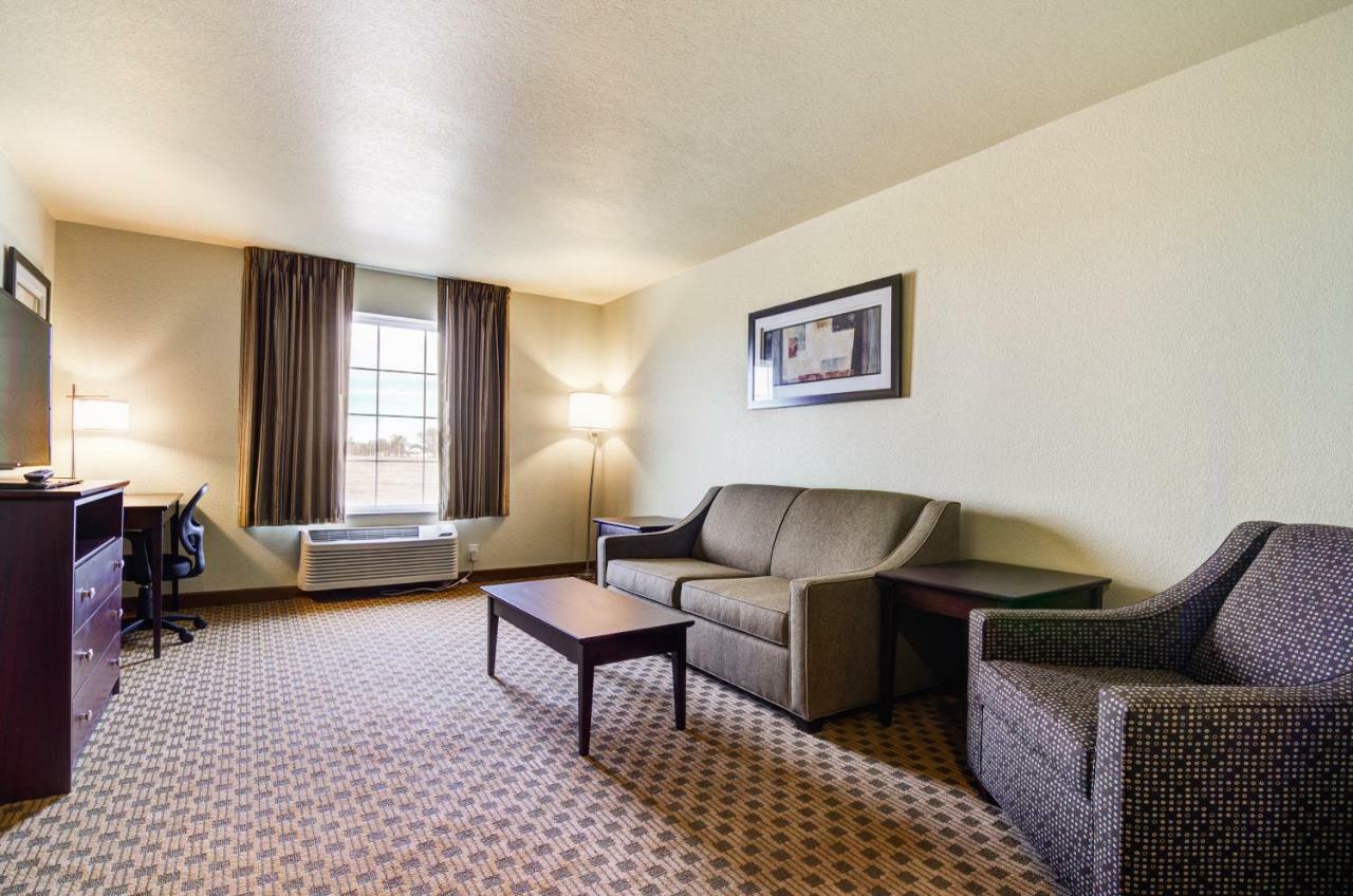 Castle Rock Inn & Suites - Quinter Dış mekan fotoğraf