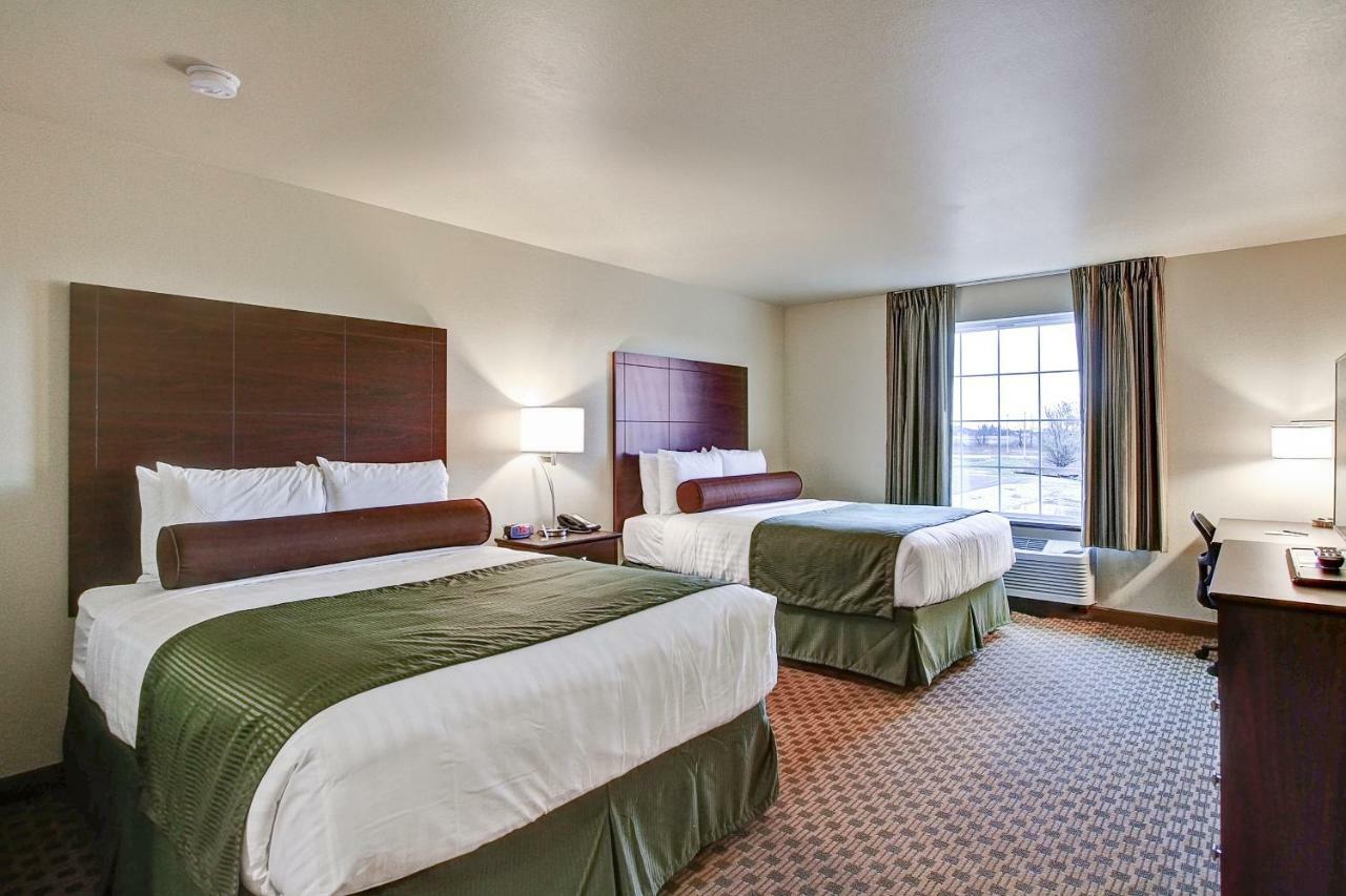 Castle Rock Inn & Suites - Quinter Dış mekan fotoğraf