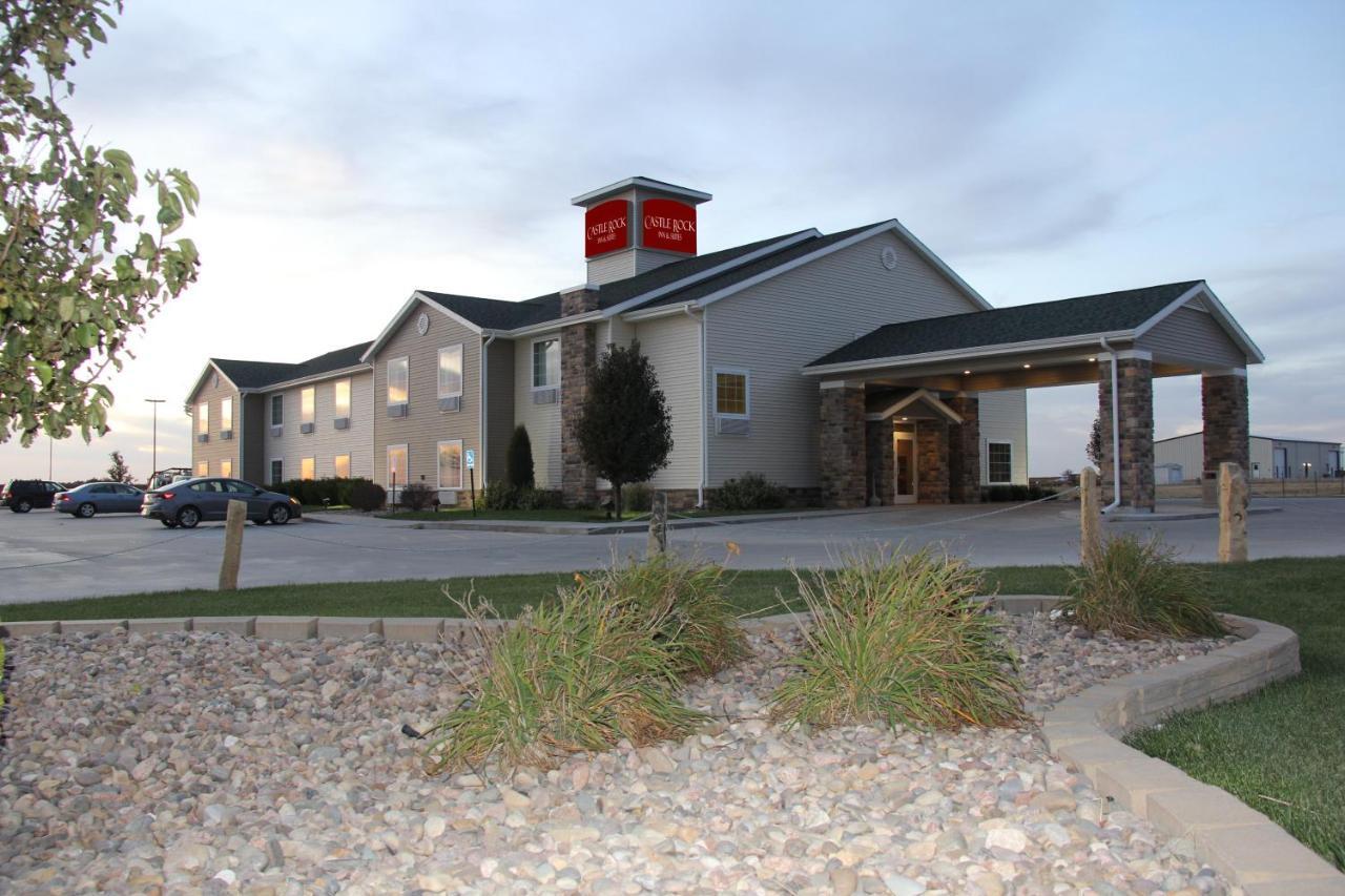 Castle Rock Inn & Suites - Quinter Dış mekan fotoğraf
